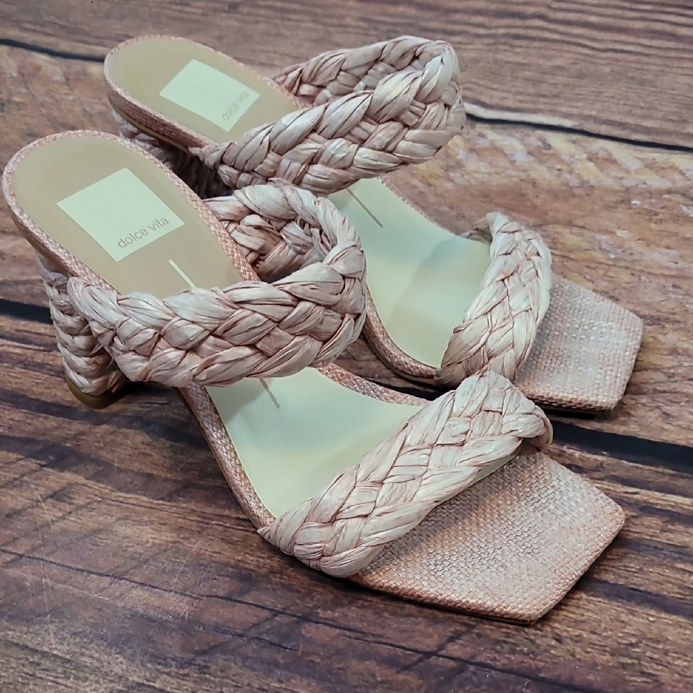Dolce Vita Paily Raffia Heels - Picture 1 of 12